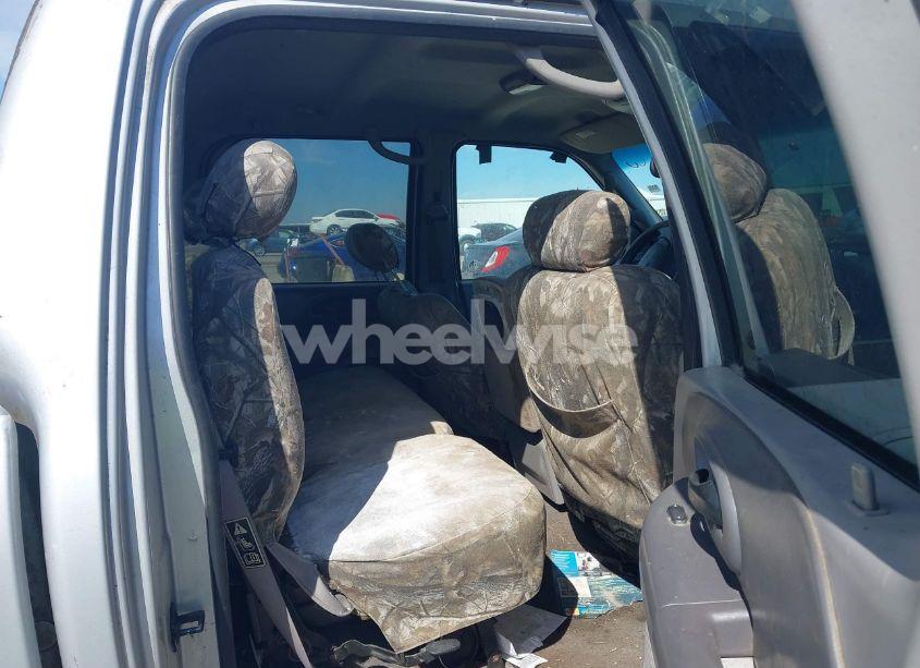 Photo 8 of 2001 Ford F-150 HARLEY-DAVIDSON EDITION/KING RANCH EDITION/LARIAT/XLT (VIN 1FTRW07L31KC43541)