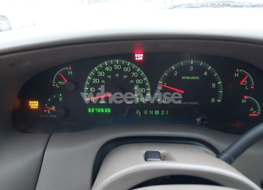 Photo 7 of 2001 Ford F-150 HARLEY-DAVIDSON EDITION/KING RANCH EDITION/LARIAT/XLT (VIN 1FTRW07L31KC47377)