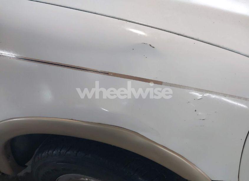 Photo 6 of 2001 Ford F-150 HARLEY-DAVIDSON EDITION/KING RANCH EDITION/LARIAT/XLT (VIN 1FTRW07L31KD59855)