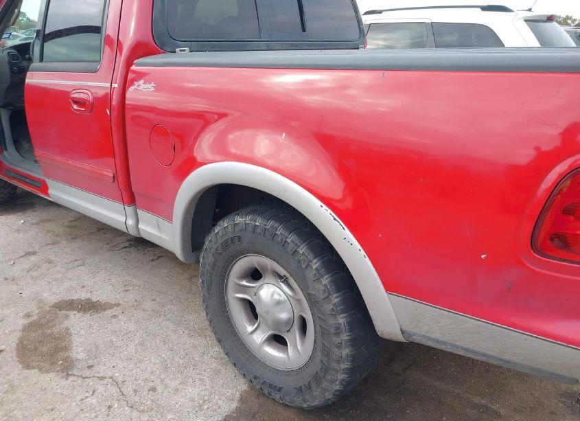 Photo 15 of 2001 Ford F-150 HARLEY-DAVIDSON EDITION/KING RANCH EDITION/LARIAT/XLT (VIN 1FTRW07L31KE66646)