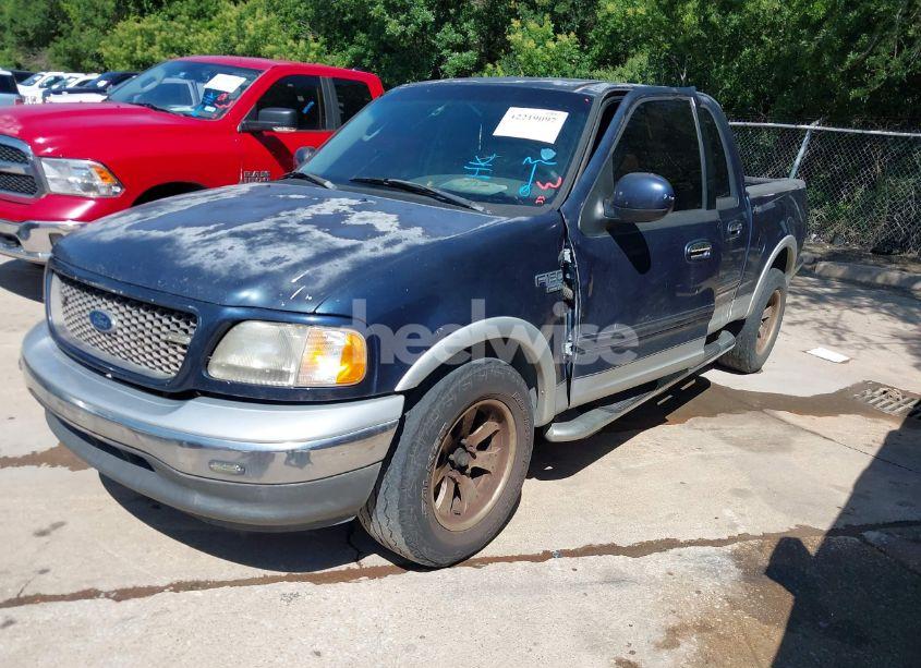 Photo 2 of 2002 Ford F-150 LARIAT/XLT (VIN 1FTRW07L32KC79344)