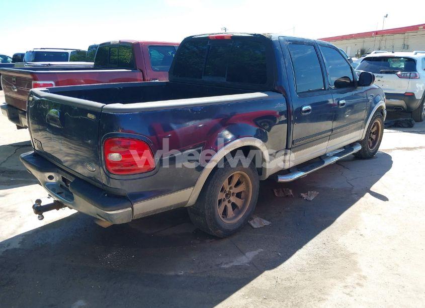 Photo 4 of 2002 Ford F-150 LARIAT/XLT (VIN 1FTRW07L32KC79344)