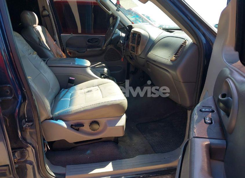 Photo 5 of 2002 Ford F-150 LARIAT/XLT (VIN 1FTRW07L32KC79344)