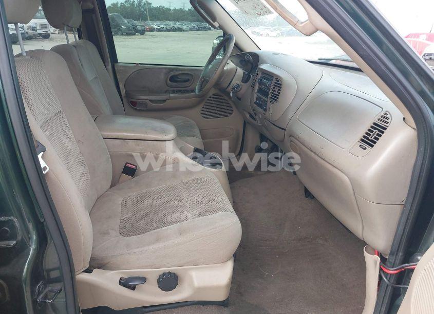 Photo 5 of 2002 Ford F-150 LARIAT/XLT (VIN 1FTRW07L32KE29226)