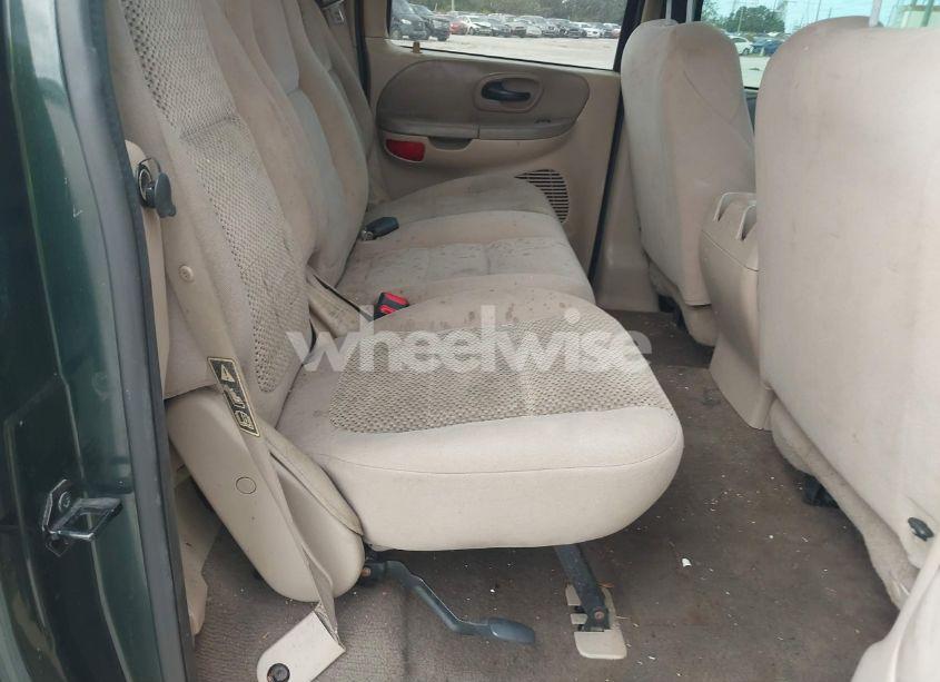 Photo 8 of 2002 Ford F-150 LARIAT/XLT (VIN 1FTRW07L32KE29226)