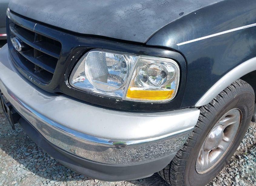 Photo 14 of 2003 Ford F-150 LARIAT/XLT (VIN 1FTRW07L33KB07106)