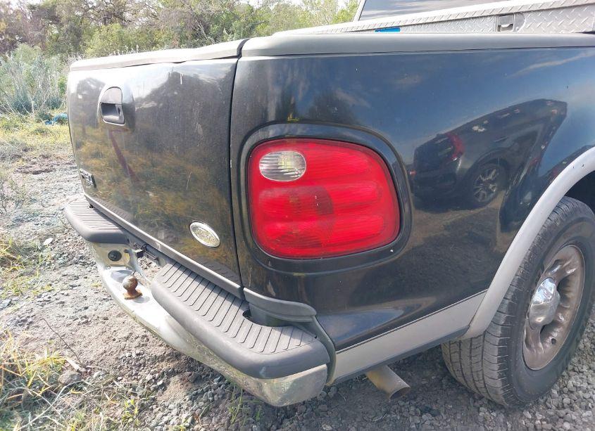 Photo 16 of 2003 Ford F-150 LARIAT/XLT (VIN 1FTRW07L33KB07106)