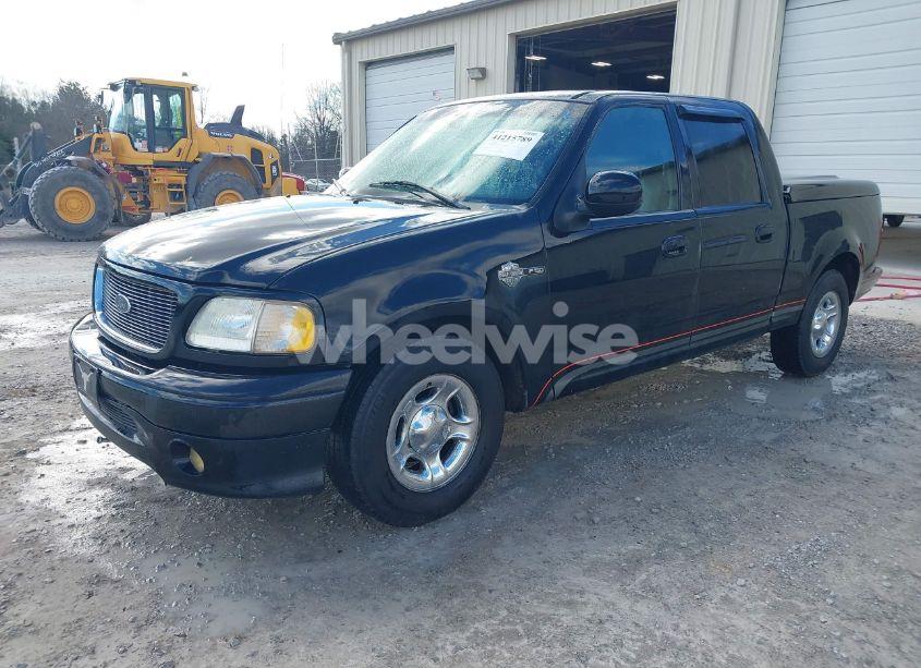 Photo 2 of 2001 Ford F-150 HARLEY-DAVIDSON EDITION/KING RANCH EDITION/LARIAT/XLT (VIN 1FTRW07L41KB38491)