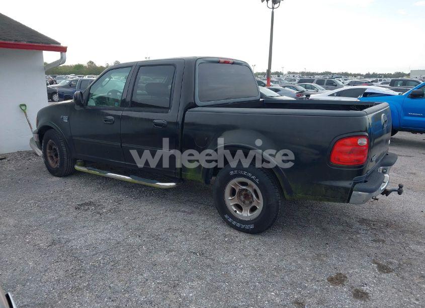 Photo 3 of 2003 Ford F-150 LARIAT/XLT (VIN 1FTRW07L43KB41846)