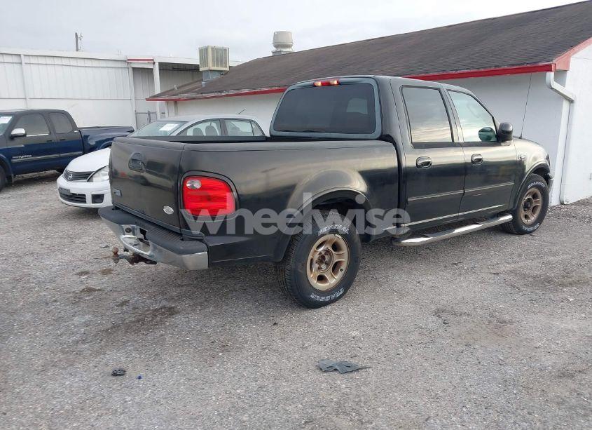 Photo 4 of 2003 Ford F-150 LARIAT/XLT (VIN 1FTRW07L43KB41846)