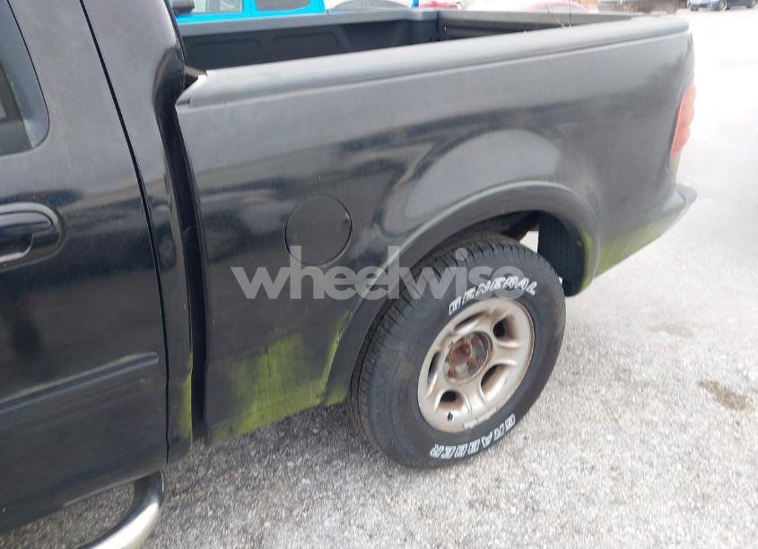 Photo 6 of 2003 Ford F-150 LARIAT/XLT (VIN 1FTRW07L43KB41846)