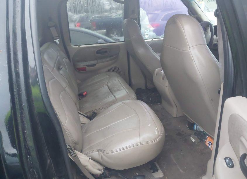 Photo 8 of 2001 Ford F-150 HARLEY-DAVIDSON EDITION/KING RANCH EDITION/LARIAT/XLT (VIN 1FTRW07L51KB48933)