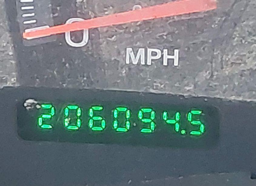 Photo 16 of 2002 Ford F-150 LARIAT/XLT (VIN 1FTRW07L52KB09583)