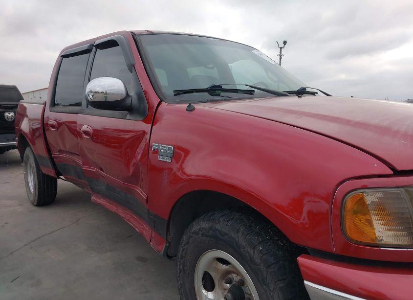 Photo 18 of 2002 Ford F-150 LARIAT/XLT (VIN 1FTRW07L52KB09583)