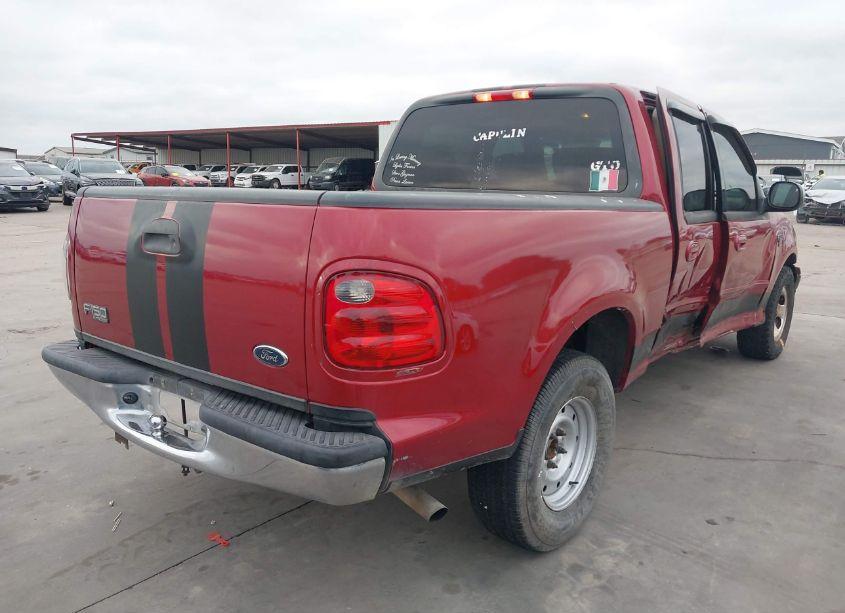Photo 4 of 2002 Ford F-150 LARIAT/XLT (VIN 1FTRW07L52KB09583)