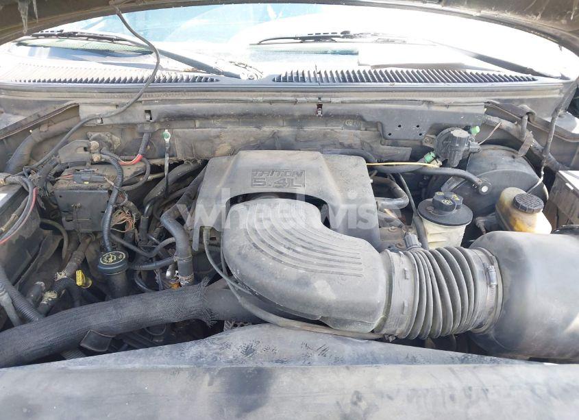 Photo 10 of 2003 Ford F-150 LARIAT/XLT (VIN 1FTRW07L53KA75386)