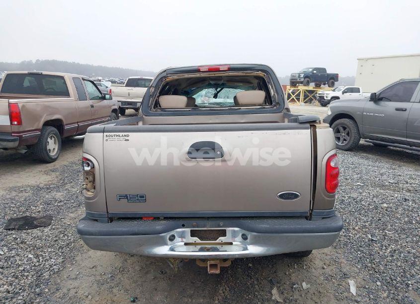 Photo 17 of 2003 Ford F-150 LARIAT/XLT (VIN 1FTRW07L53KB16888)