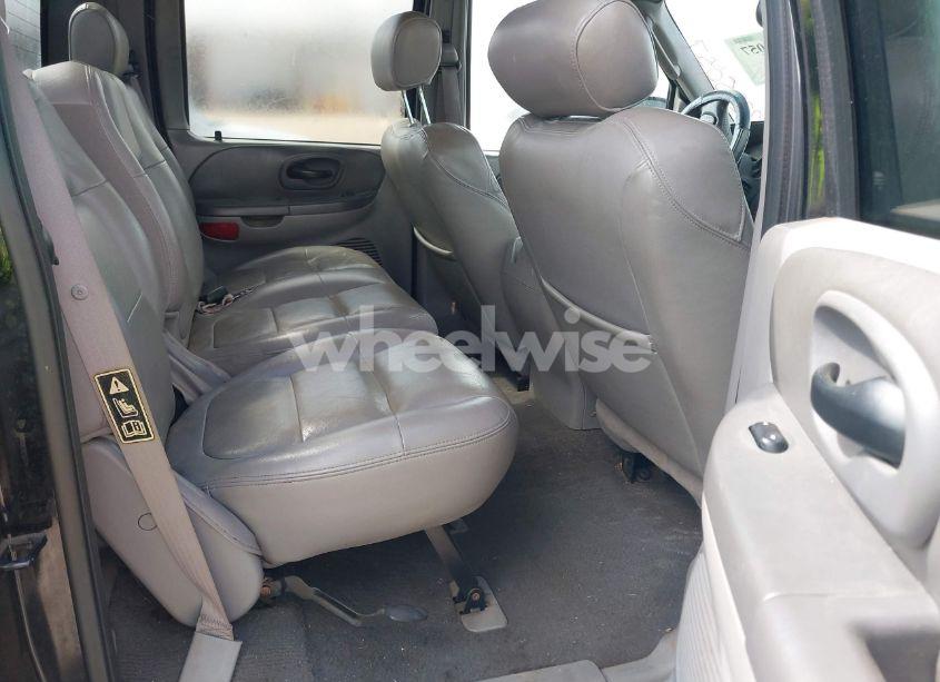 Photo 8 of 2003 Ford F-150 LARIAT/XLT (VIN 1FTRW07L53KB61653)