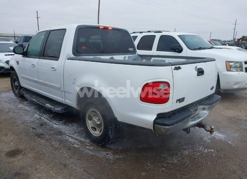 Photo 3 of 2001 Ford F-150 HARLEY-DAVIDSON EDITION/KING RANCH EDITION/LARIAT/XLT (VIN 1FTRW07L61KB86414)