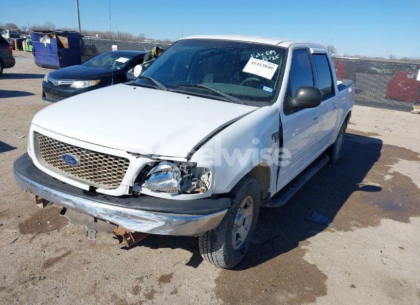 Photo 2 of 2001 Ford F-150 HARLEY-DAVIDSON EDITION/KING RANCH EDITION/LARIAT/XLT (VIN 1FTRW07L61KB96831)