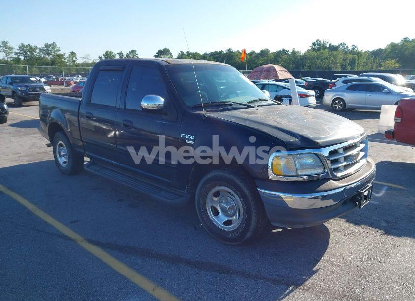 2001 Ford F-150 HARLEY-DAVIDSON EDITION/KING RANCH EDITION/LARIAT/XLT (VIN 1FTRW07L61KC53030) main photo