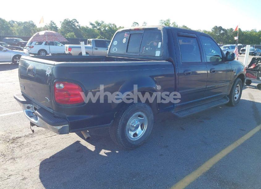 Photo 4 of 2001 Ford F-150 HARLEY-DAVIDSON EDITION/KING RANCH EDITION/LARIAT/XLT (VIN 1FTRW07L61KC53030)