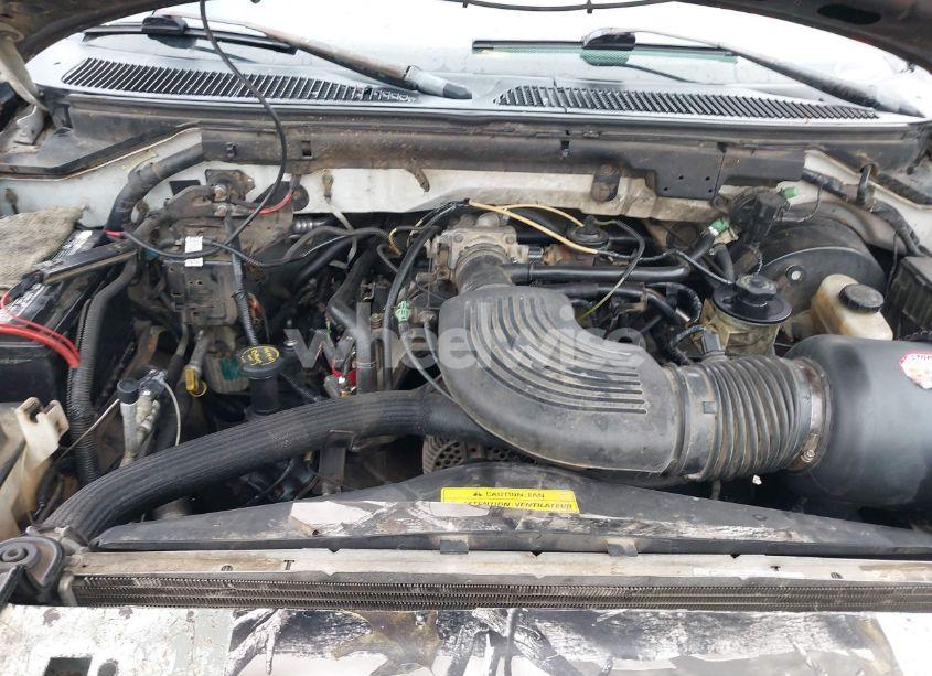 Photo 10 of 2002 Ford F-150 LARIAT/XLT (VIN 1FTRW07L62KB36162)