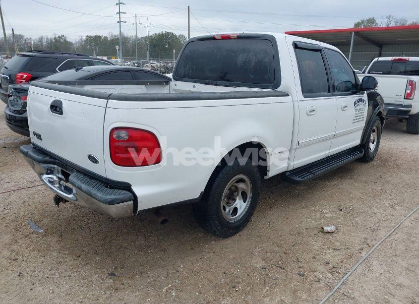 Photo 4 of 2002 Ford F-150 LARIAT/XLT (VIN 1FTRW07L62KB36162)