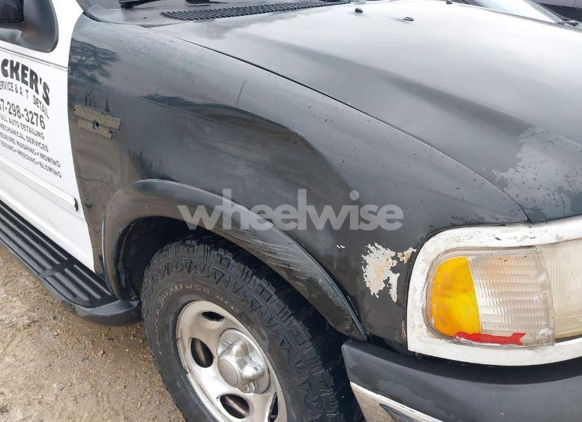 Photo 6 of 2002 Ford F-150 LARIAT/XLT (VIN 1FTRW07L62KB36162)