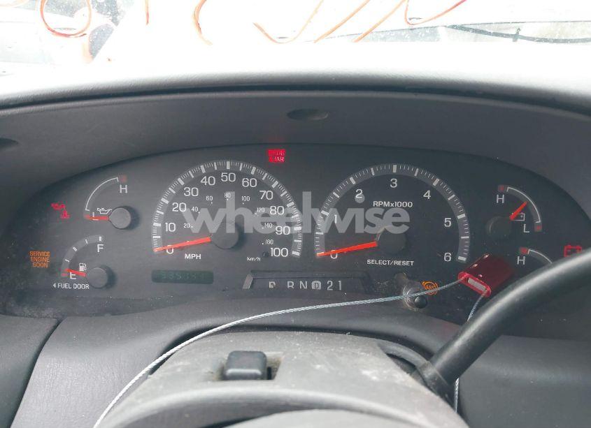 Photo 7 of 2002 Ford F-150 LARIAT/XLT (VIN 1FTRW07L62KB36162)