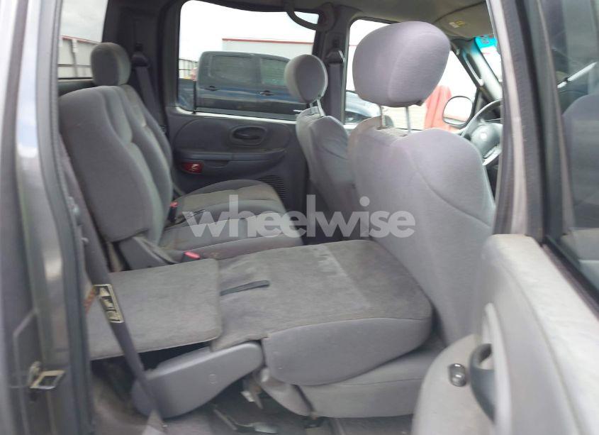 Photo 8 of 2003 Ford F-150 LARIAT/XLT (VIN 1FTRW07L63KC37168)