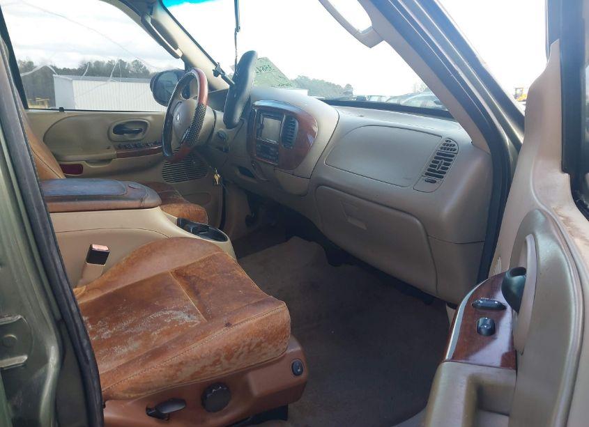 Photo 5 of 2003 Ford F-150 XLT/LARIAT (VIN 1FTRW07L63KD69492)