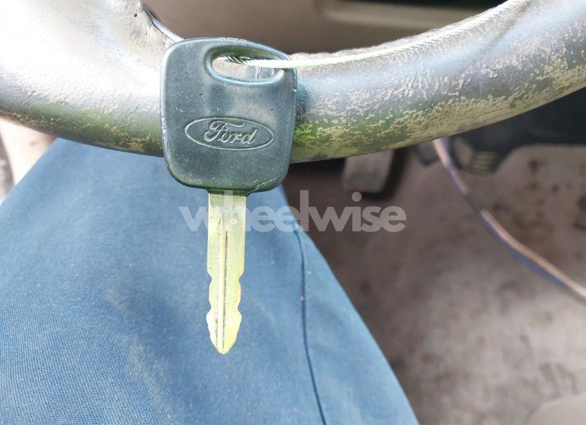 Photo 11 of 2003 Ford F-150 LARIAT/XLT (VIN 1FTRW07L73KA75664)