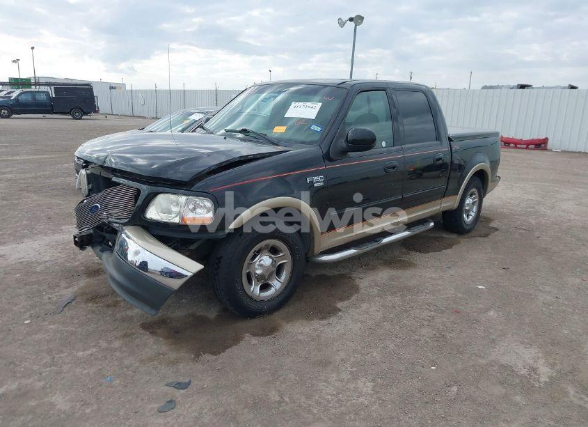 Photo 2 of 2001 Ford F-150 HARLEY-DAVIDSON EDITION/KING RANCH EDITION/LARIAT/XLT (VIN 1FTRW07L81KD69233)