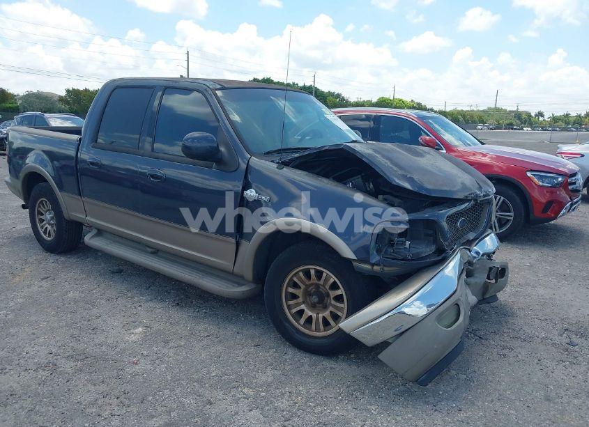 2002 Ford F-150 LARIAT/XLT (VIN 1FTRW07L82KB60091) main photo