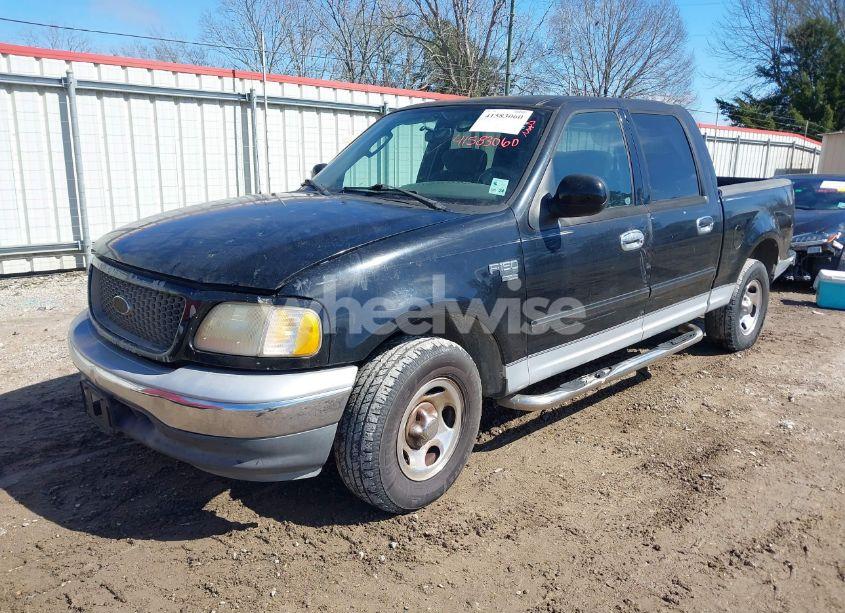 Photo 2 of 2003 Ford F150 SUPERCREW (VIN 1FTRW07L83KB83386)