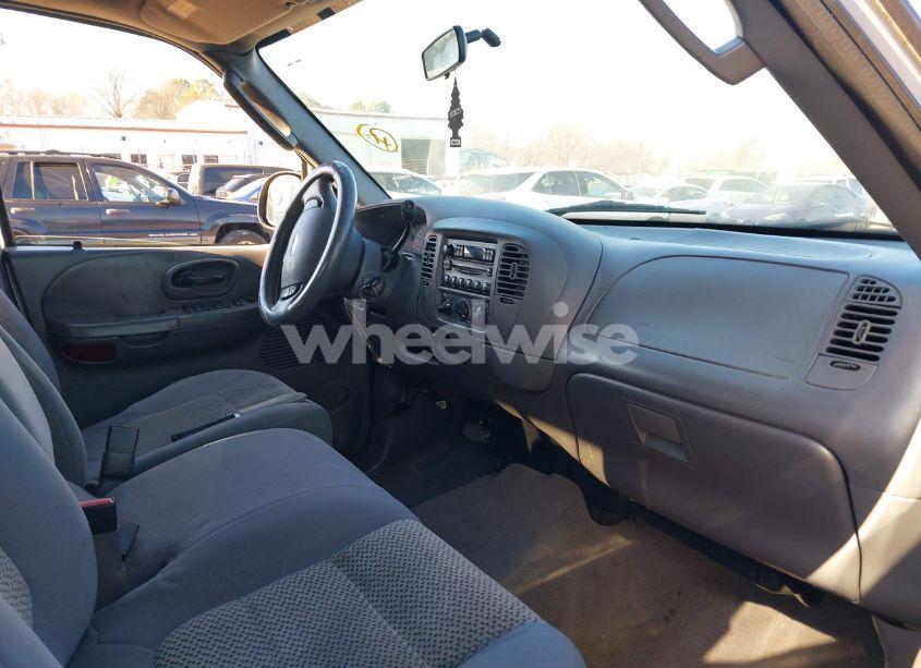 Photo 5 of 2003 Ford F-150 LARIAT/XLT (VIN 1FTRW07L93KD12364)