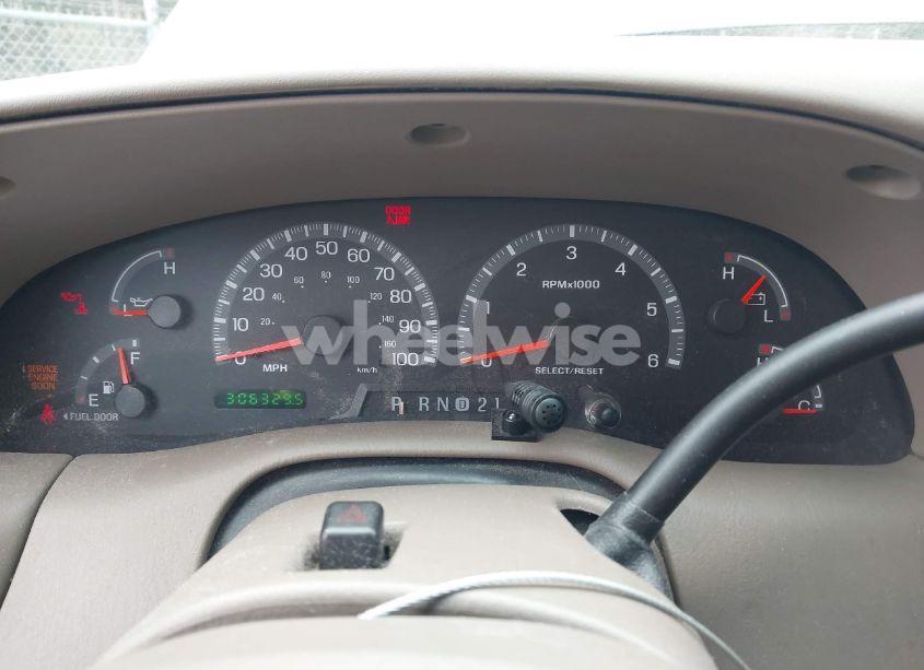 Photo 7 of 2002 Ford F-150 LARIAT/XLT (VIN 1FTRW07LX2KD45954)