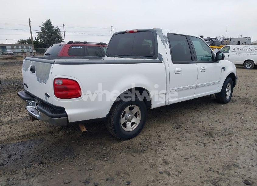 Photo 4 of 2001 Ford F-150 HARLEY-DAVIDSON EDITION/KING RANCH EDITION/LARIAT/XLT (VIN 1FTRW07W21KD64961)