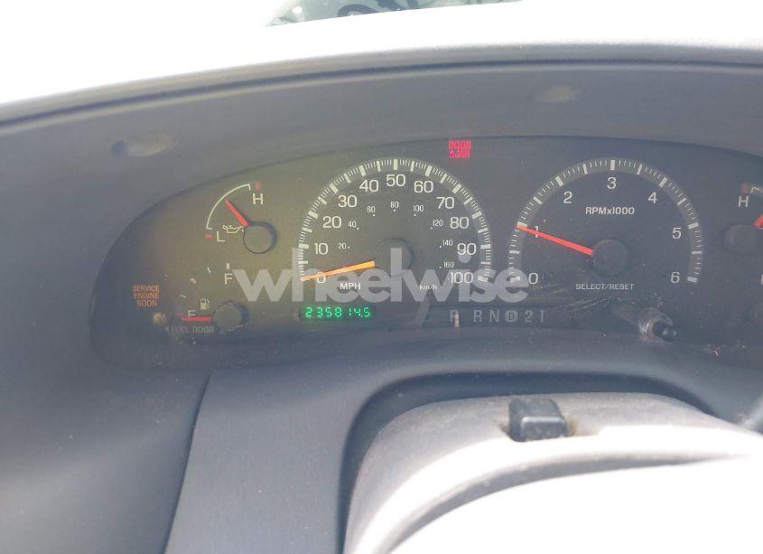 Photo 7 of 2001 Ford F-150 HARLEY-DAVIDSON EDITION/KING RANCH EDITION/LARIAT/XLT (VIN 1FTRW07W91KE36030)