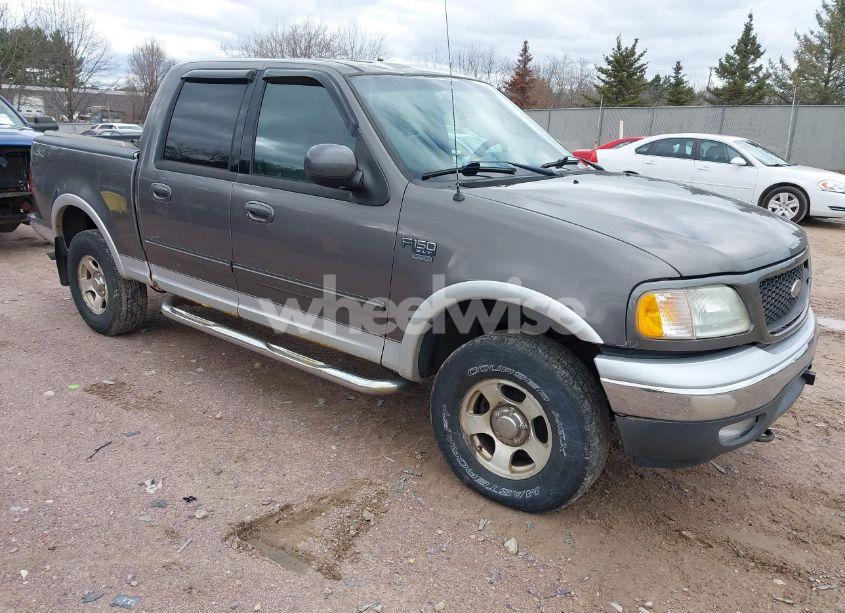 2002 Ford F-150 LARIAT/XLT (VIN 1FTRW08612KB42637) main photo
