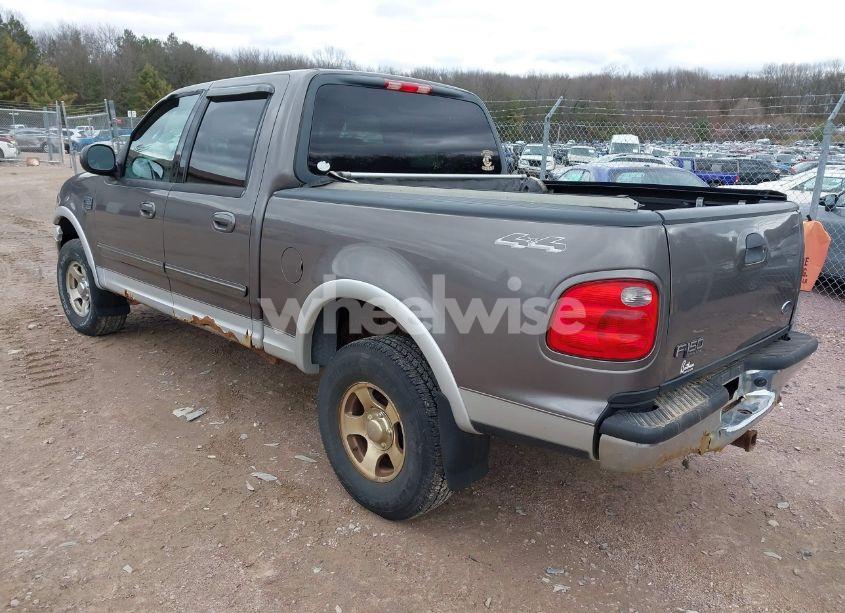 Photo 3 of 2002 Ford F-150 LARIAT/XLT (VIN 1FTRW08612KB42637)