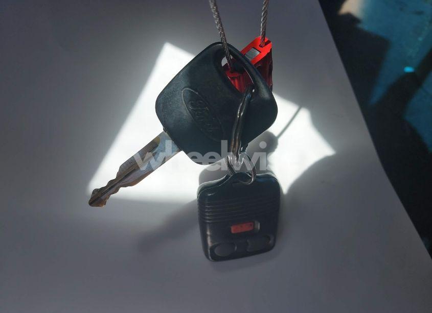 Photo 11 of 2002 Ford F-150 LARIAT/XLT (VIN 1FTRW08632KE29963)