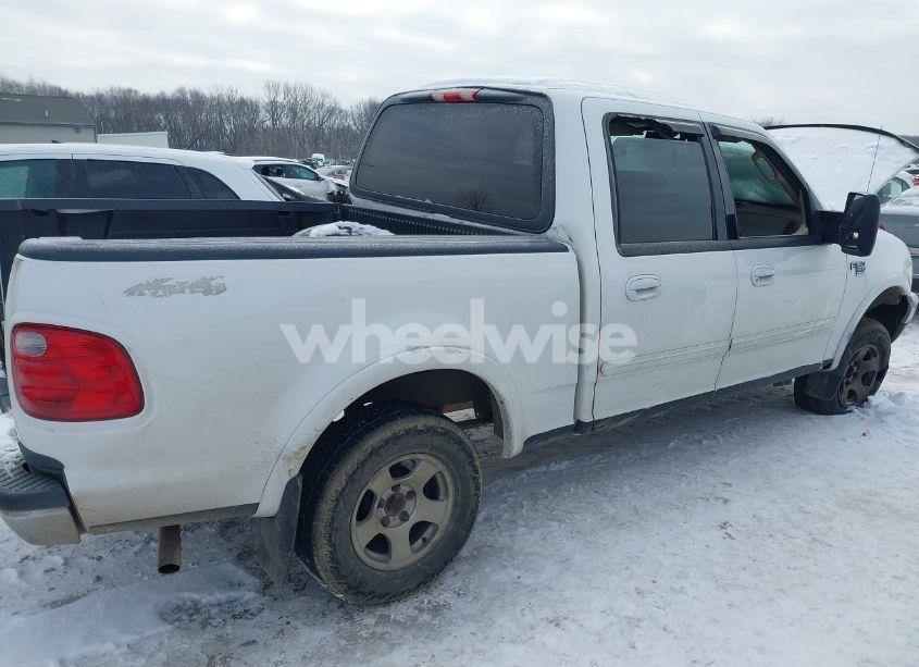 Photo 4 of 2003 Ford F-150 LARIAT/XLT (VIN 1FTRW08653KB13868)