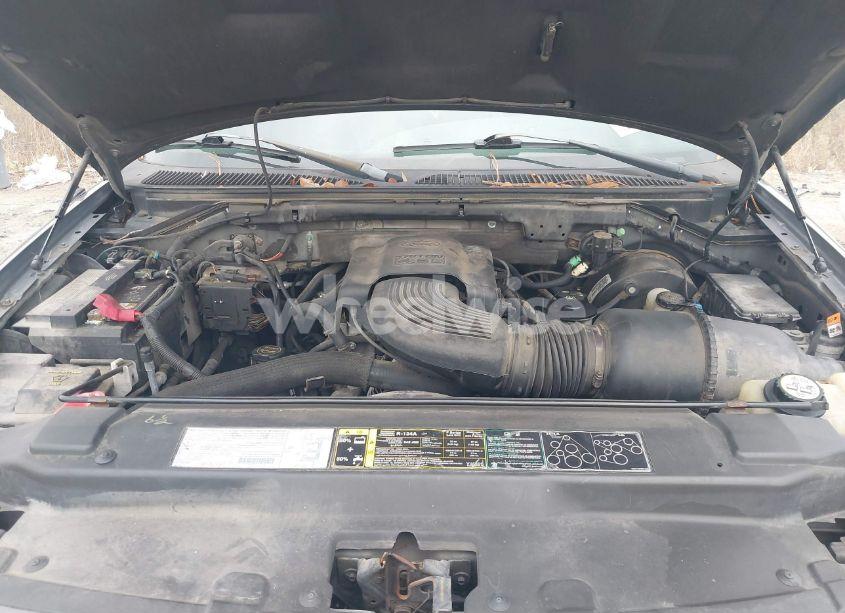 Photo 10 of 2003 Ford F-150 LARIAT/XLT (VIN 1FTRW086X3KA96663)