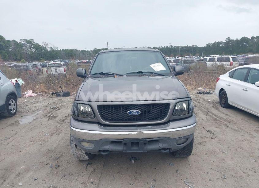 Photo 6 of 2003 Ford F-150 LARIAT/XLT (VIN 1FTRW086X3KA96663)