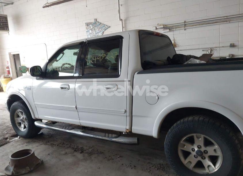 Photo 14 of 2003 Ford F-150 LARIAT/XLT (VIN 1FTRW08L03KB51627)