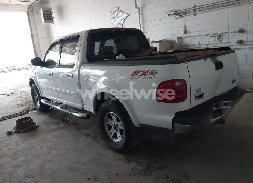 Photo 3 of 2003 Ford F-150 LARIAT/XLT (VIN 1FTRW08L03KB51627)