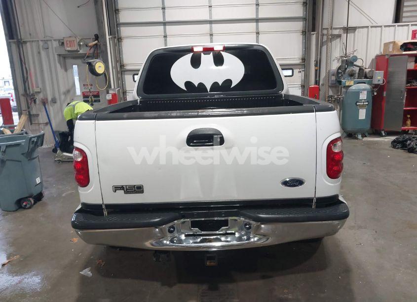 Photo 16 of 2003 Ford F-150 LARIAT/XLT (VIN 1FTRW08L03KC47998)