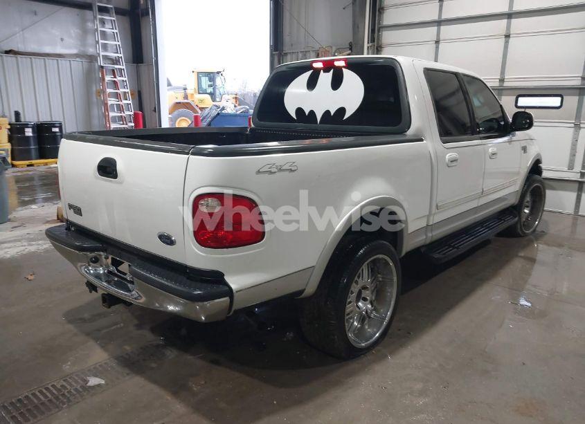 Photo 4 of 2003 Ford F-150 LARIAT/XLT (VIN 1FTRW08L03KC47998)